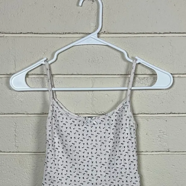 Brandy Melville Floral Skylar Tank one size - Image 8