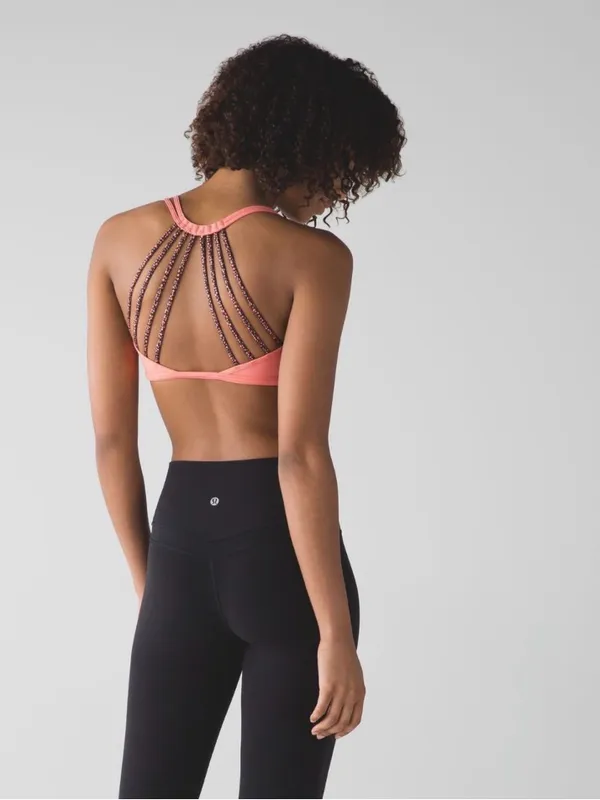 NWT Lululemon Lighten Up Bra size 6 in culture clash multi - Image 4