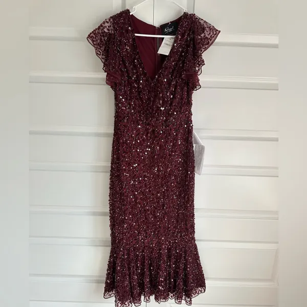 Mac Duggal Sequin V Neck Flutter Cap Sleeve Trumpet Dress Garnet‎ NWT - Image 4