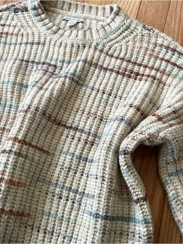 American Eagle Neutral Knit Sweater Small Granola Earthy Minimalist Cozy Outdoor - Image 4