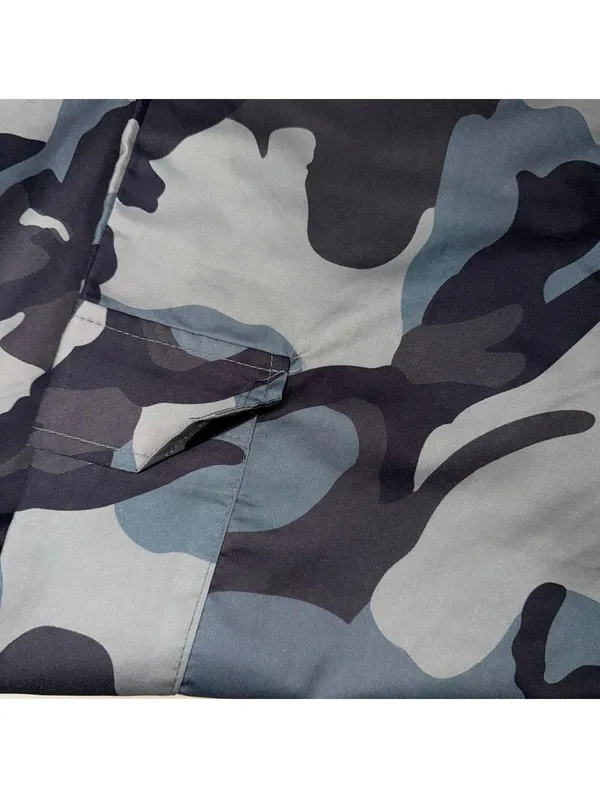 Women’s Large Blue Gray Camo Cargo Pants Wide Leg Utility Pockets 31x27 - Image 2