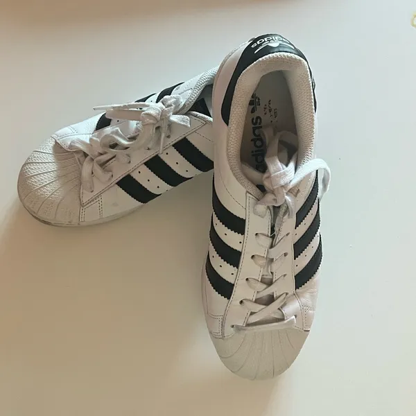 {Adidas} Superstar Originals - Image 2