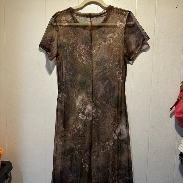 Sheer camo and‎ floral dress size s - Image 4