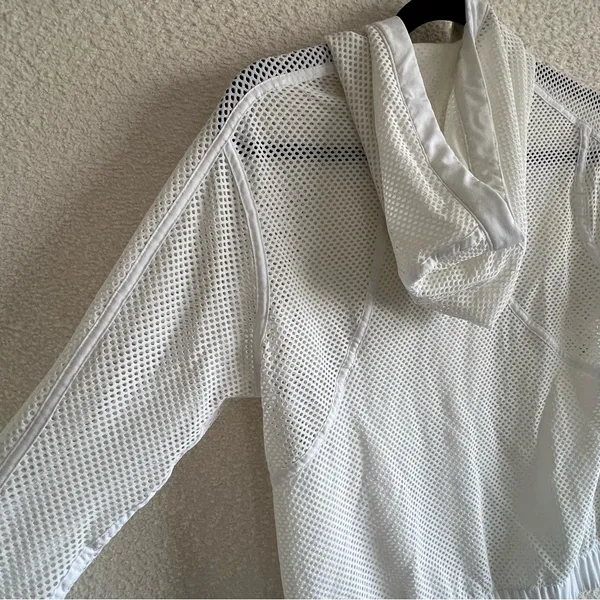 Lululemon Women’s Mesh On Mesh White Lightweight‎ Jacket Size Small/4 - Image 13