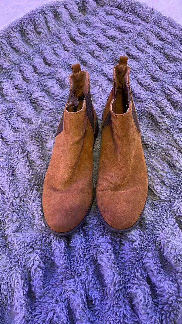 fall booties Size 8 - Image 2
