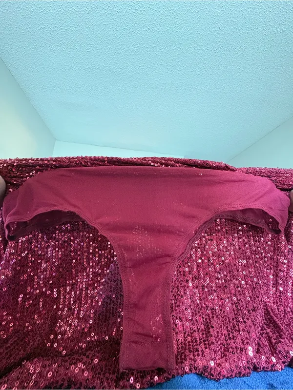 Lulus Burgundy Sequin Surplice Bodysuit Sleeveless Party Top Size M - Image 11