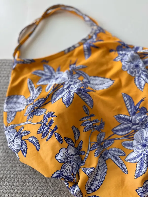 Jolyn Clothing Brandon 2 Yellow Blue Floral Onesie Swimsuit Sz 32 RARE Print - Image 2