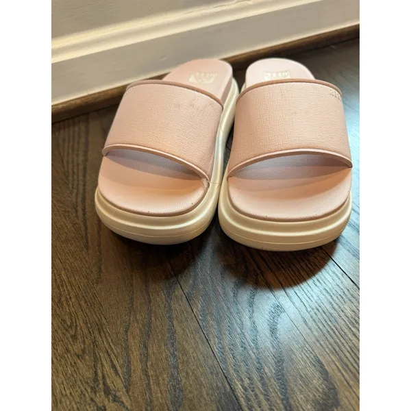 Reef Cushion Bondi Bay Lightweight Sandals Women Size 7 Cameo Rose Pink CJ5925 - Image 3