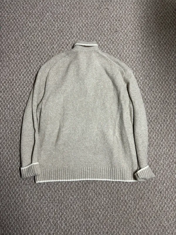 Abercrombie & Fitch Gray Men’s Knit Business Casual Button Up Crewneck Sweater - Image 2