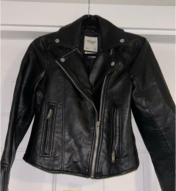 Abercrombie & Fitch Jacket - Image 2