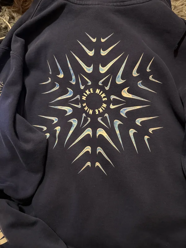 nike hoodie - Image 3