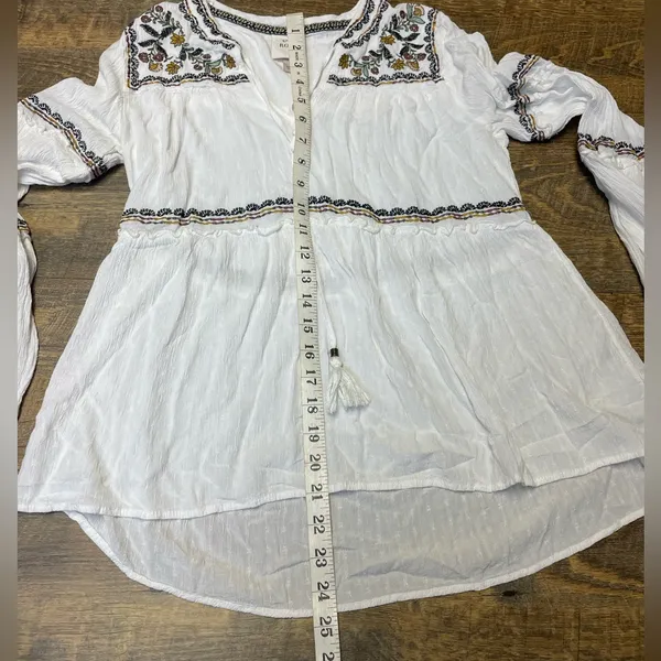 Knox Rose White Embroidered Blouse Tassels Sz Medium Boho Peasant Hippie Artsy - Image 8