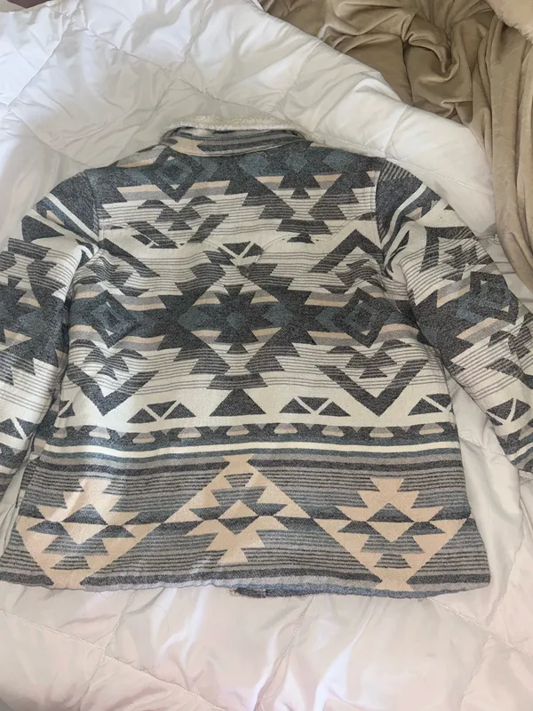 Wrangler Sherpa Lined Jacket - Image 6