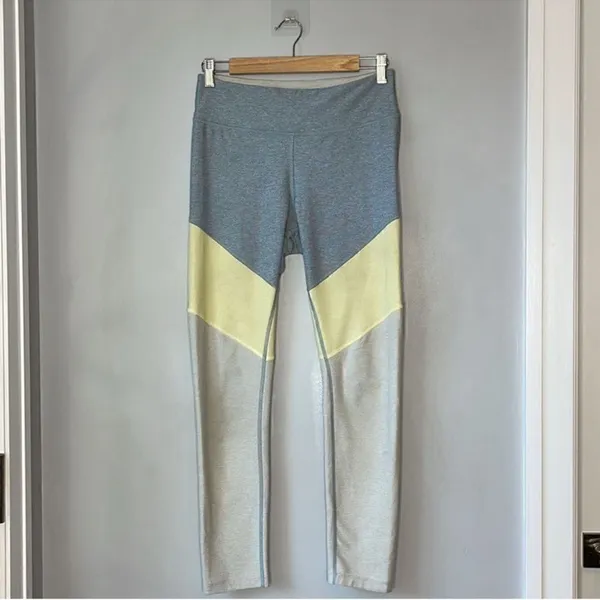 Outdoor Voices Medium Leggings - Image 2