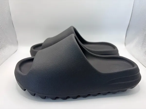 Yeezy YZY Black Foam Slide Sandals Chunky Minimalist Streetwear Men’s Size 6 - Image 2