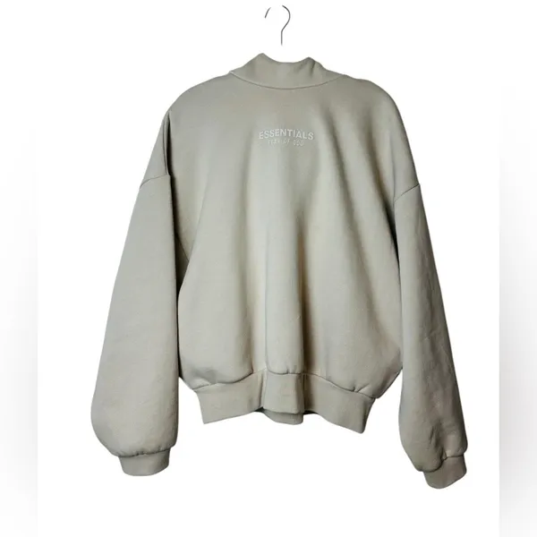 Fear of God Essentials Hoodie Sweatshirt Silver Cloud Relaxed Fir Casual - Image 2