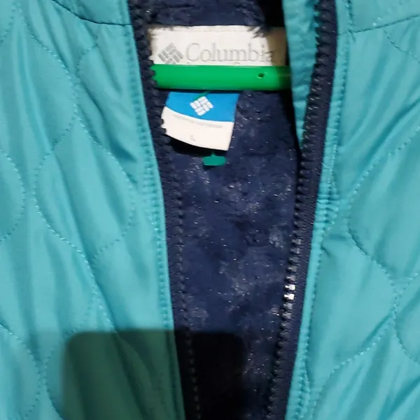 Columbia Free Country Lightweight Puffer Jacket - Small - Women’size L - Image 5