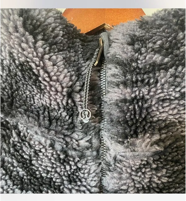 Lululemon Fleece Scuba - Image 4
