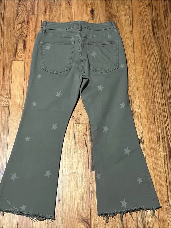 Warp + Weft Gray Star-Print Wide Leg Jeans - Image 3