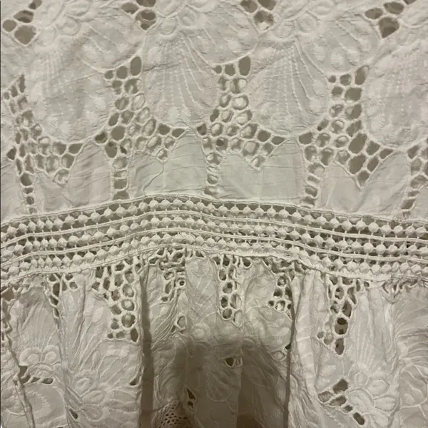 Luna moon bohemian Gypsy white lace flower floral top size small - Image 3