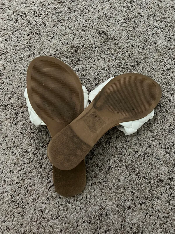 FITORY Womens Flat Sandals White Size 8 - Image 5