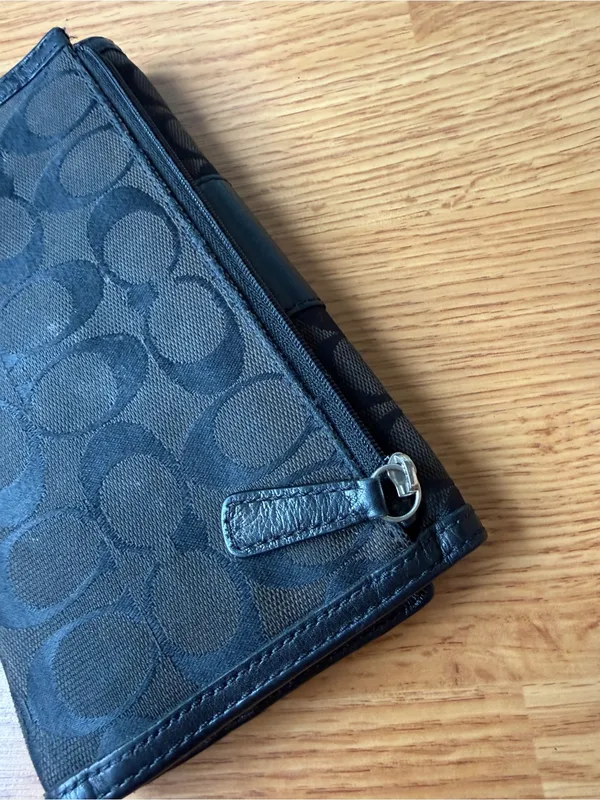 Coach Brown and Black Signature Continental Wallet - Image 5