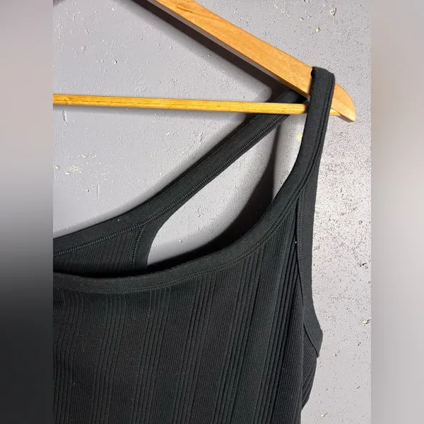 Aerie One shoulder ribbed dress. Size medium - Image 6