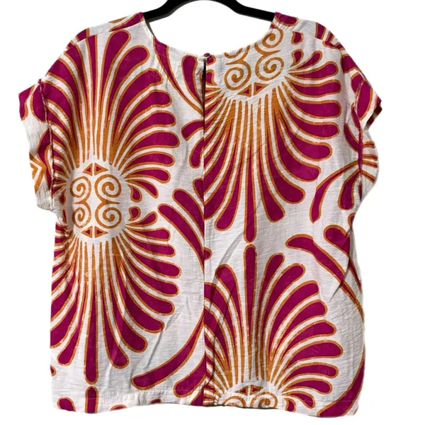 Umgee medium women's pullover hi low short sleeve blouse missing string front - Image 3