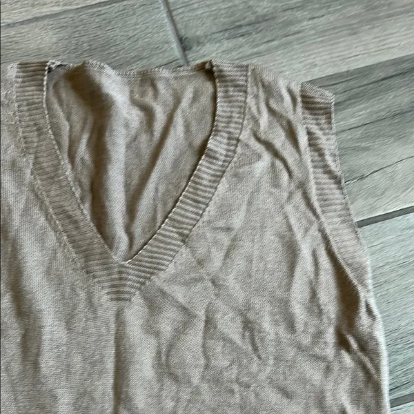 Women's Tan Sleeveless Sweater - Image 4