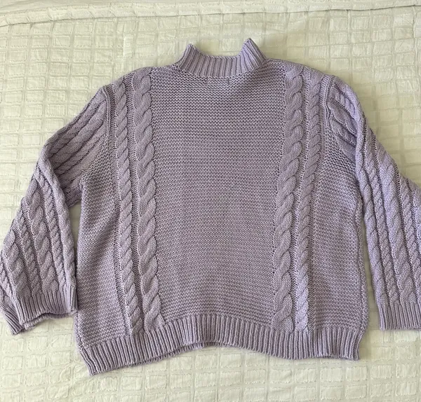 PrettyLittleThing Lilac Cable Knit Oversized Sweatshirt - Image 3