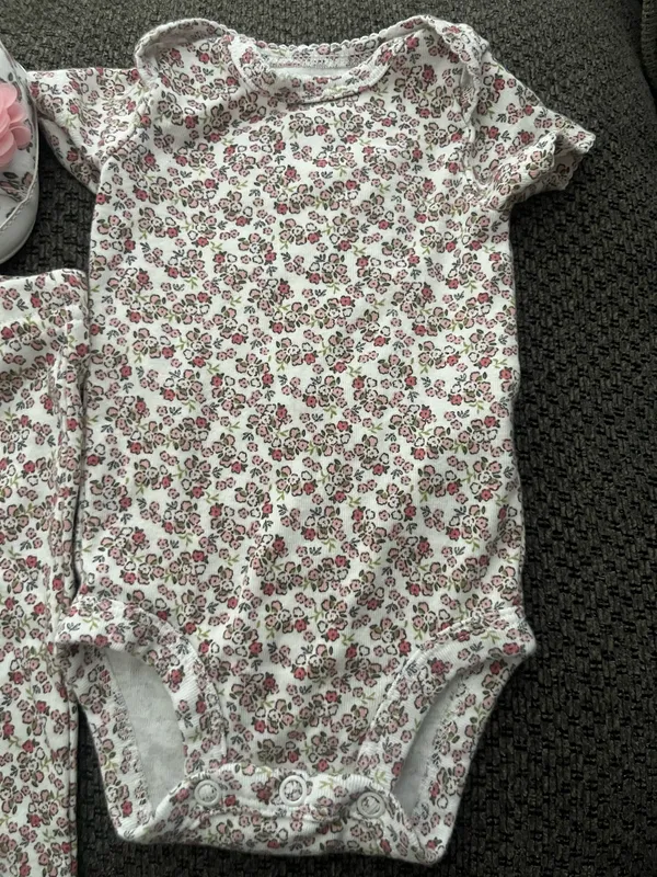 Flower onesie Pink Size newborn - Image 4