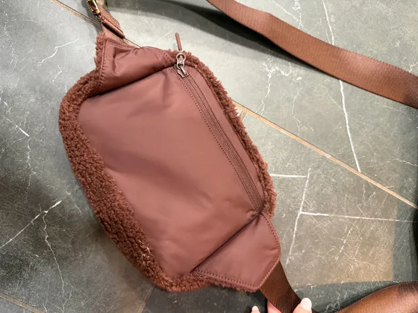 Lululemon Belt Bag - Image 3