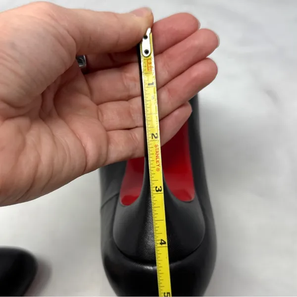 Christian Louboutin Vintage Y2K Yousra 100 Leather Notched Vamp Pump Heels Black - Image 14