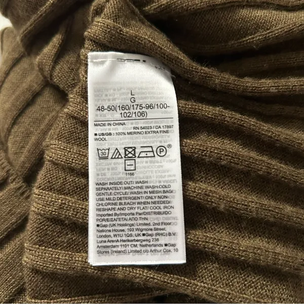 Banana Republic Lucci Merino Wool Turtleneck Sweater Brown Quiet Luxury Preppy - Image 8