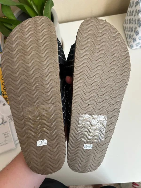 Aerie Sandals - Image 4