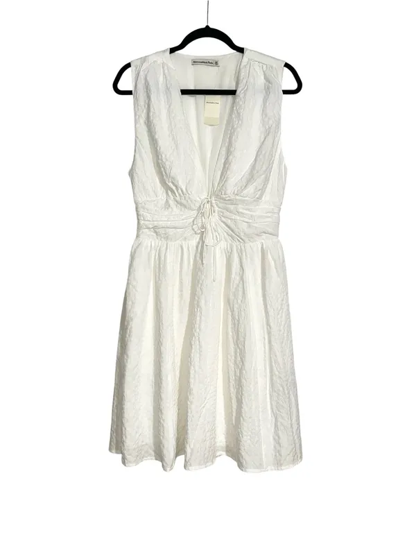 NWT Abercrombie & Fitch Textured Plunge White Mini Dress MEDIUM TALL - Image 3
