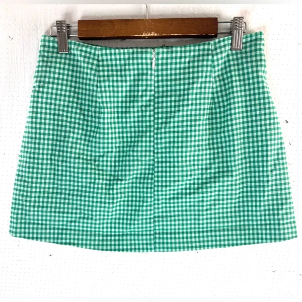 Urban Outfitters M Gingham Check Pocketed Mini Skirt in Kelly Green - Image 2