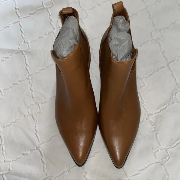 Blondo Waterproof Tan Ankle Pointed Toe Leather
Boots(Size 8.5M) - Image 13