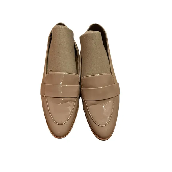 AEROSOLES Glossy Beige Loafers - Image 2