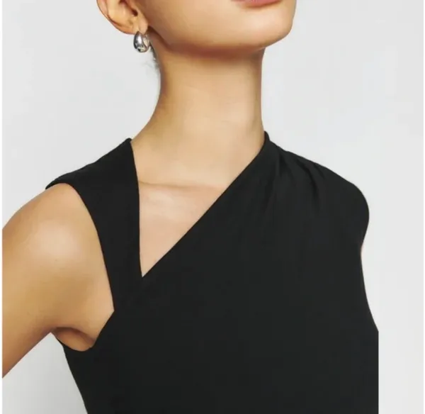 NWOT Reformation Shae Knit Top in Black - Image 2