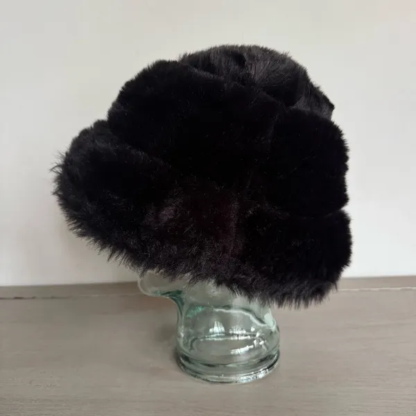 Black Faux Fur Black Bucket Hat Rocker Goth‎ Y2K Reversible? One Size - Image 4