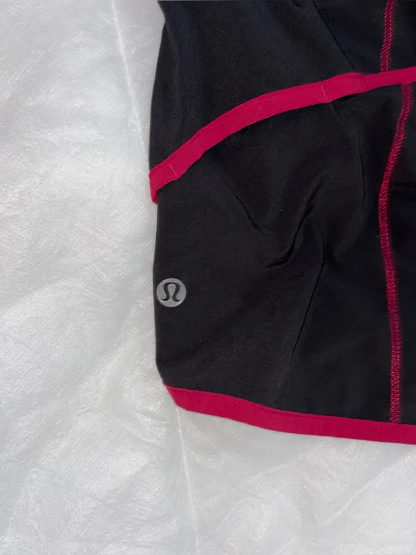 Lululemon Womens Speed Up Shorts Size 8 Running Sweat Wicking Stretch Workout - Image 4