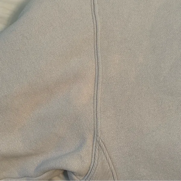 Aritzia Tna Cozy Boyfriend Fleece Oversized Sweatshirt in Light Blue - Image 5