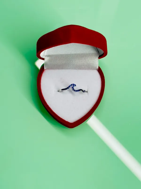 Boutique Sterling Silver wave Ring with sapphires - Image 4