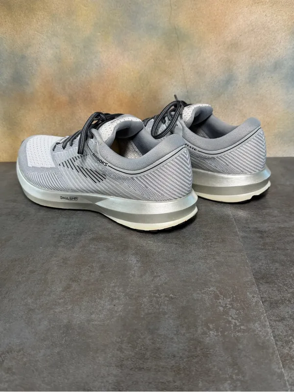 Brooks Levitate Women's Gray/Silver Running Shoes 1202581B131 Size 9B - Image 12