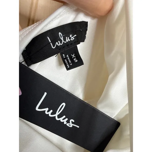 NWT Lulus Confident Allure White Ruched Lace-Up Bodycon Mini Dress Party Size XS - Image 8