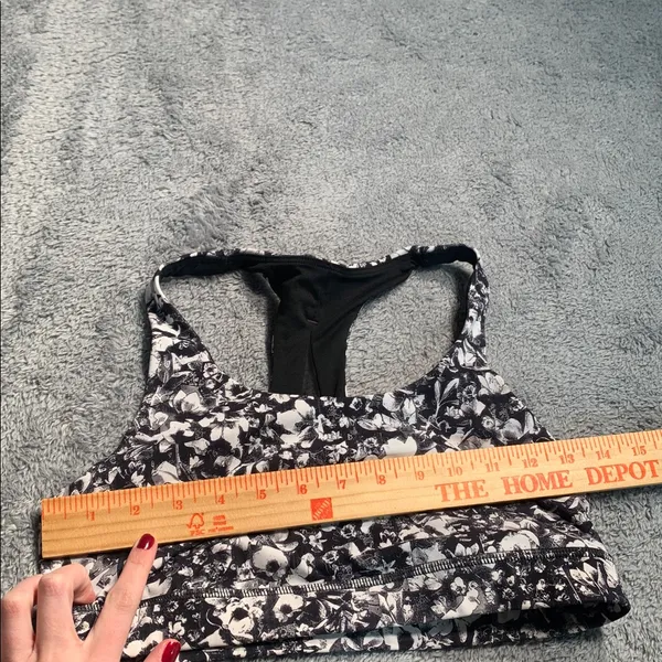 lululemon athletica invigorate Floral Print Sports Bra 8 black white - Image 11
