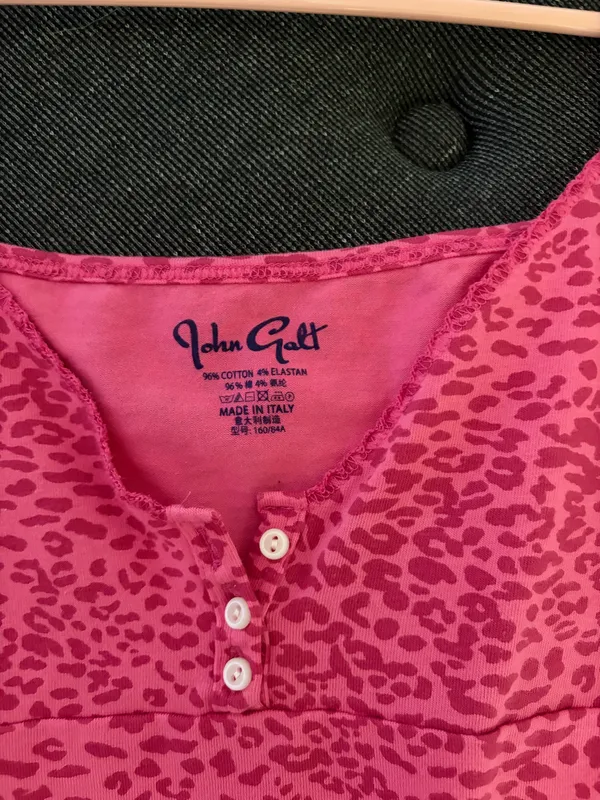 Brandy Melville leopard print pink top - Image 2