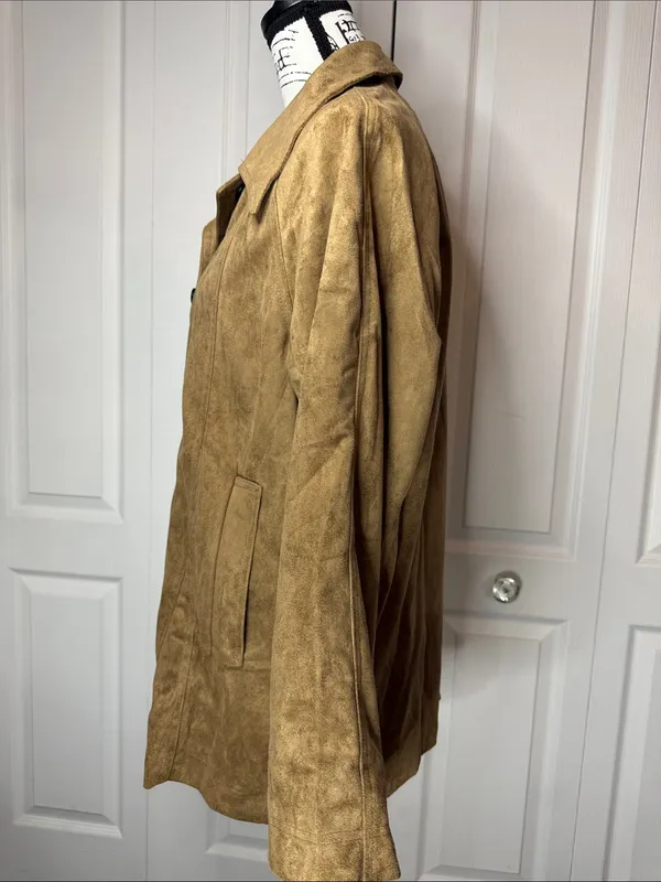 Cider Oversized Suede Button-Front Jacket - Image 9