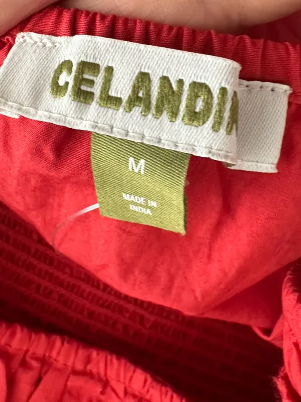 Celandine sleeveless smocked open back midi dress red size medium - Image 6